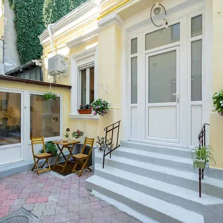 Contemporary In Appartement